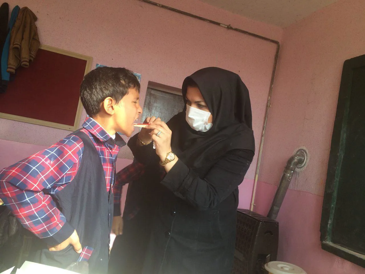 دهان و دندان 20 هزار دانش آموزمقطع ابتدایی شهرستان مراغه معاینه شد