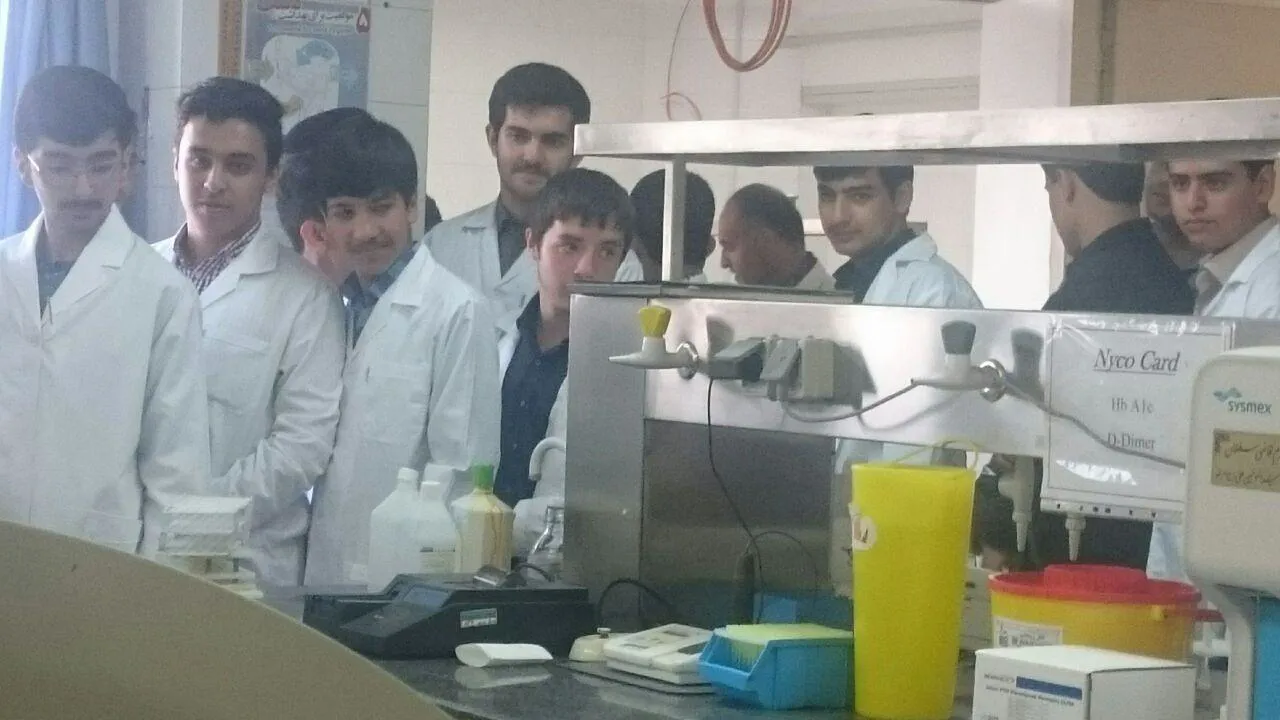 برگزاری تور سلامت دانش آموزی به مناسبت هفته سلامت
