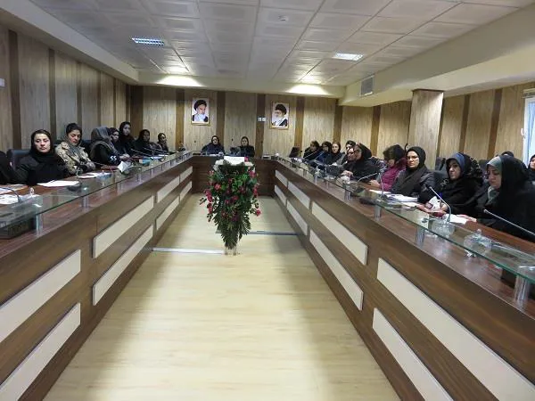 برگزاری کلاس آموزشی با موضوع بهداشت فردی و سلامت در ورزش برای بانوان کوهنورد شهرستان مراغه