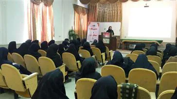به مناسبت هفته زن/کارگاه آموزشی " مادرم با من حرف بزن" برگزار شد