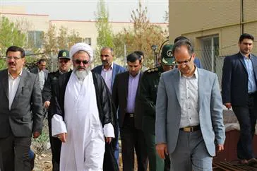 به مناسبت هفته سلامت و در راستای جلب مشارکت های مردمی امام جمعه مردم مراغه، فرماندار و روسای سایر ادارات شهرستان مراغه از پروژه های در حال احداث دانشکده  بازدید کردند
