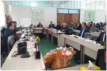 برگزاری جلسه توجیهی و آموزشی با موضوع آئین نامه بهداشت محیط مدارس برای موسسان مدارس غیر انتفاعی شهرستان مراغه 