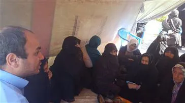 انجام مشاوره و آزمایش رپید تست توسط معاونت بهداشتی در اردوی جهادی زینال آباد