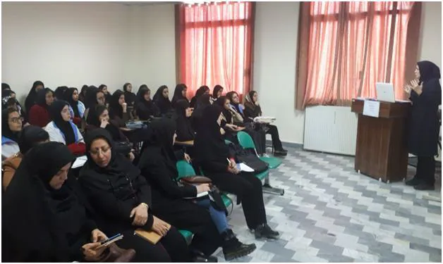 جلسه آموزشی با موضوع خودمراقبتی و پیشگیری از بیماری ایدز برای دانشجویان برگزار گردید 