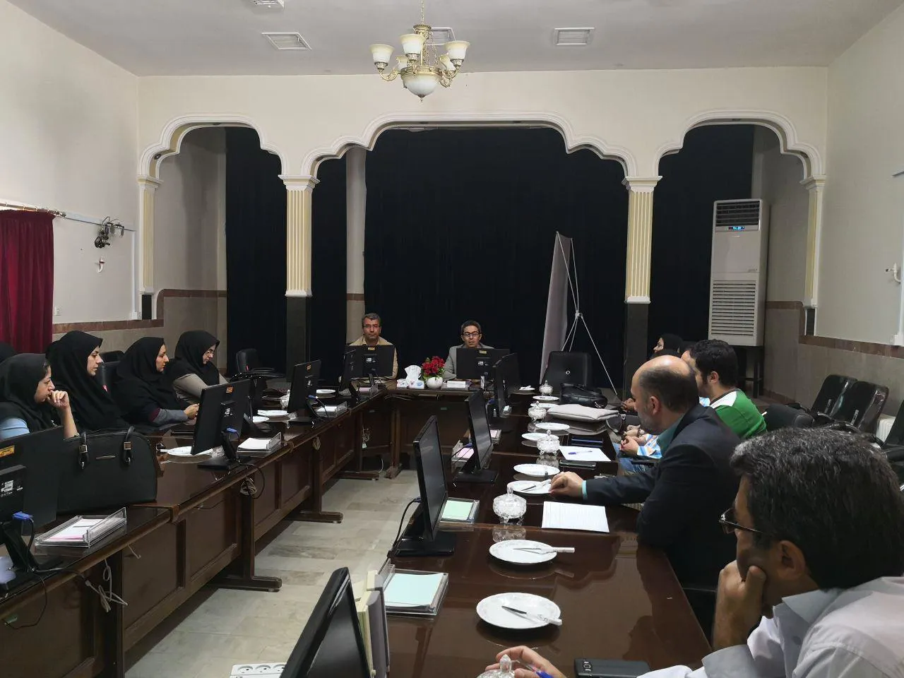 جلسه توجیهی نظام ارجاع الکترونیکی جهت پزشکان تیم سلامت روستایی