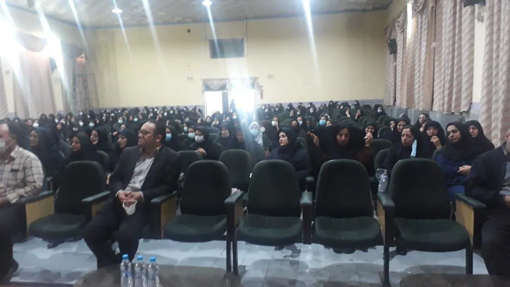 برگزاری نشست علمی در راستای تبیین بحران جمعیتی در کشور 