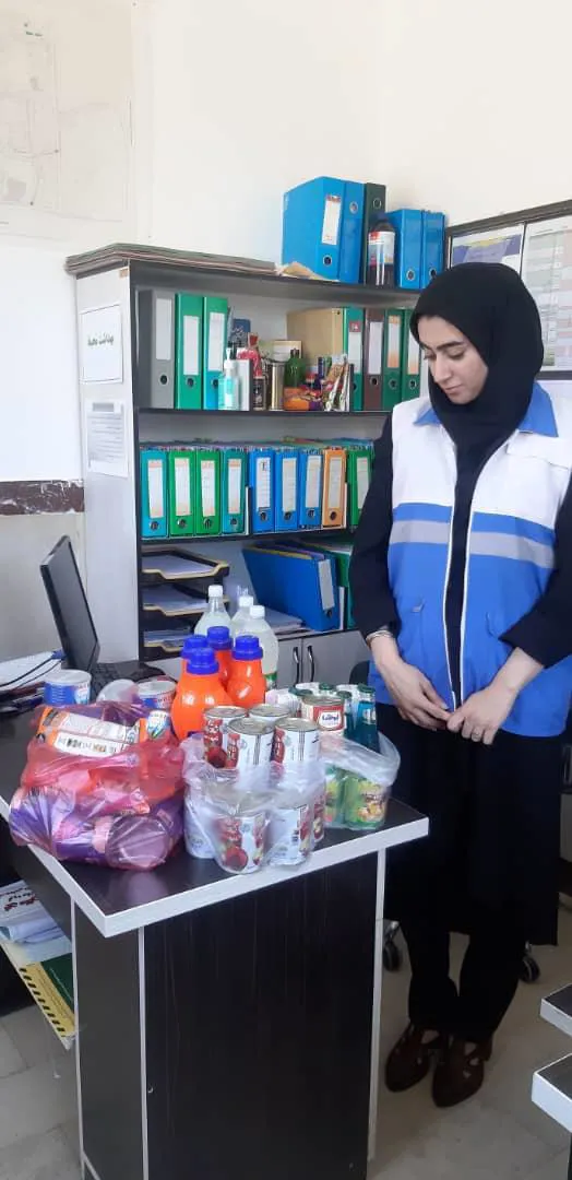 توقیف 50 کیلوگرم مواد غذائی فاسد و غیر مجاز