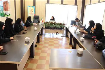 اولین جلسه ی آشنایی همتایاران سلامت روان با فعالیت های مشاوره‌ای