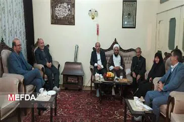 دیدار با خانواده شهدا به مناسبت هفته بسیج