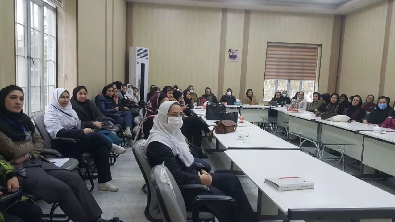 برگزاری کارگاه آموزشی ارتباط موثربا بیماران سایکوسوماتیک برای پرستاران 