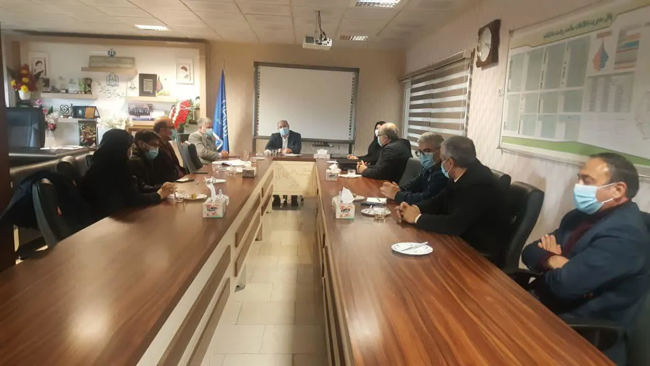 رعایت پروتکل‌های بهداشتی و انجام  واکسیناسیون راه  عبور از موج جدید است  