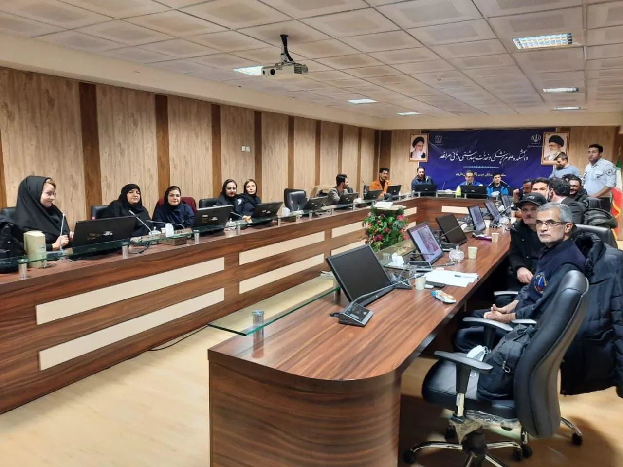 برگزاری کارگاه راهنمای اقدام برای مداخله کنندگان اولیه  در صحنه خودکشی ویژه کارکنان اورژانس