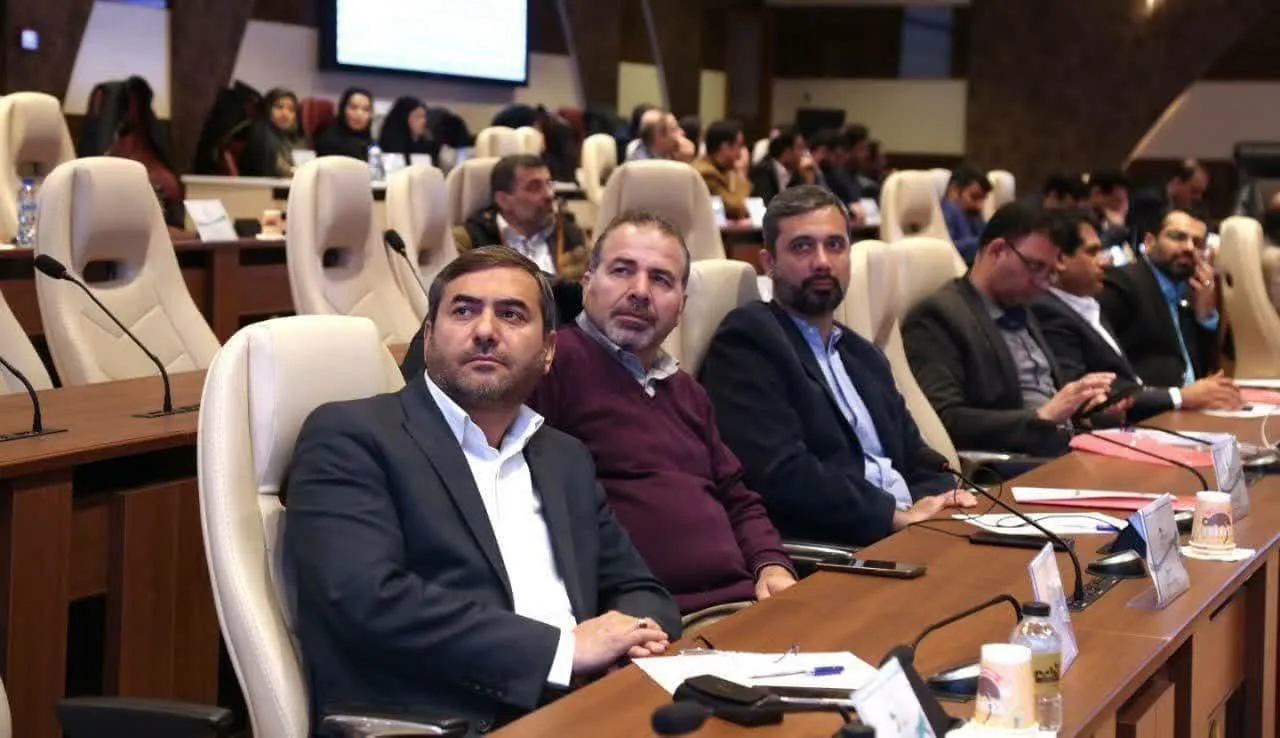 به میزبانی دانشگاه علوم پزشکی ایران، اجلاس مدیران روابط عمومی دانشگاه ها و دانشکده های علوم پزشکی کشور برگزار شد.