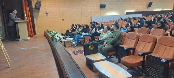 برگزاری برنامه آموزشی دانشجویان دانشگاه آزاد شهر مراغه به مناسبت هفته ملی سلامت در قالب اجرای برنامه سفیران سلامت دانشجو