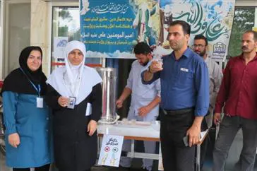 برپایی ایستگاه صلواتی به مناسبت عید غدیر خم در بیمارستان امیرالمومنین مراغه