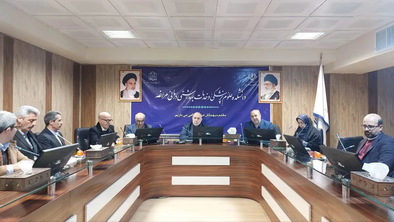 رئیس کلان منطقه دو  در سفر به مراغه از مراکز درمانی و آموزشی بازدید کرد