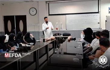 برگزاری کارگاه آموزشی تزریقات در دانشکده علوم پزشکی مراغه