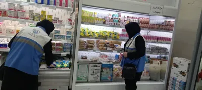 توقیف ۴۰۰ کیلوگرم مواد غذایی تاریخ‌مصرف‌گذشته در پی تشدید نظارت‌های بهداشت محیط