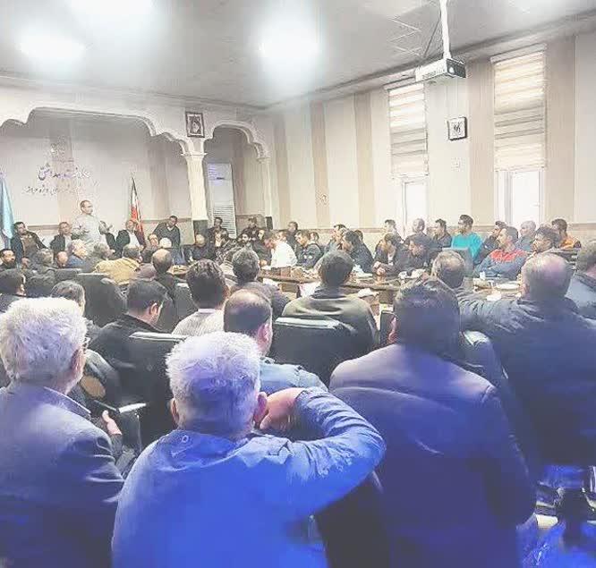 حضور رئیس دانشکده علوم پزشکی مراغه و سرپرست مدیریت غذا و دارو در نشست قطب کلان دو شمالغرب کشور معاونت های غذا و دارو